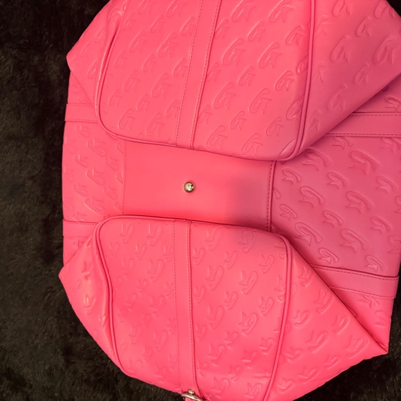 Glamaholic - MONOGRAM DUFFLE BAG HOT PINK - Picture 9 of 11